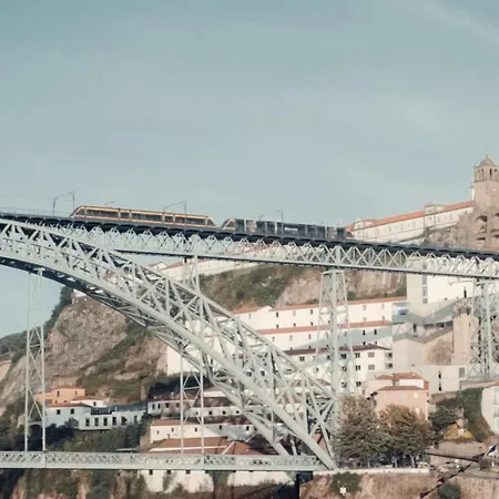 Cosy With Veranda In Gaia - 1e Вила-Нова-ди-Гая